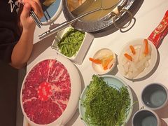 -左庭右院鲜牛肉火锅(七宝领展广场店)