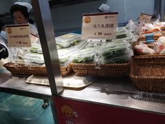 面包甜点陈列柜-王家沙点心店(万航渡路店)