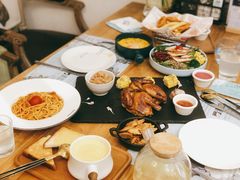 香草烤脆皮小春鸡-麦甜创意轻食餐厅(西康路店)