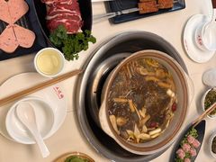 -土连锅·现熬养生汤锅(梁家巷店)