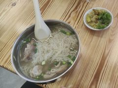 -潘先生牛杂煲·客家小碗菜(兰花路店)