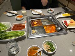 -海底捞火锅(旭辉MALL店)