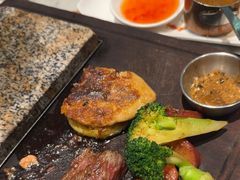 -半秋山西餐厅(范湖万达广场店)