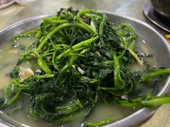 -红旗山庄(圭峰山店)