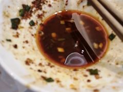 -李与白包子铺(桐梓林店)