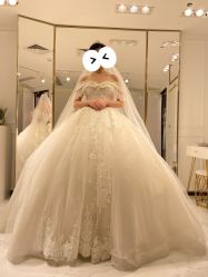 点击看大图 -GRACE KELLY婚纱与礼服(北京店)