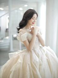 -LOVINA洛维娜婚纱礼服