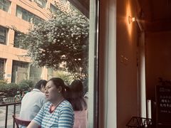 -Cafe Villa