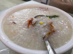 -覃记海鲜美食餐厅