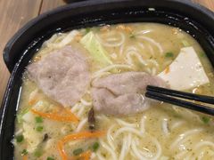 -阿香米线(大唐西市大润发店)