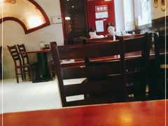 大堂-佬钱湾仔(衣裳街店)