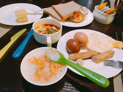 -拾溪餐厅·包厢(杭州千禧度假酒店)