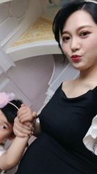 -易摄影婚纱摄影工作室