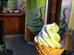 -豆政(金閣寺境内売店)