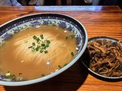 -老外婆本帮面(塔城路店)