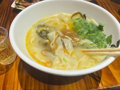 -76人老烩面(龙湖泰山路店)