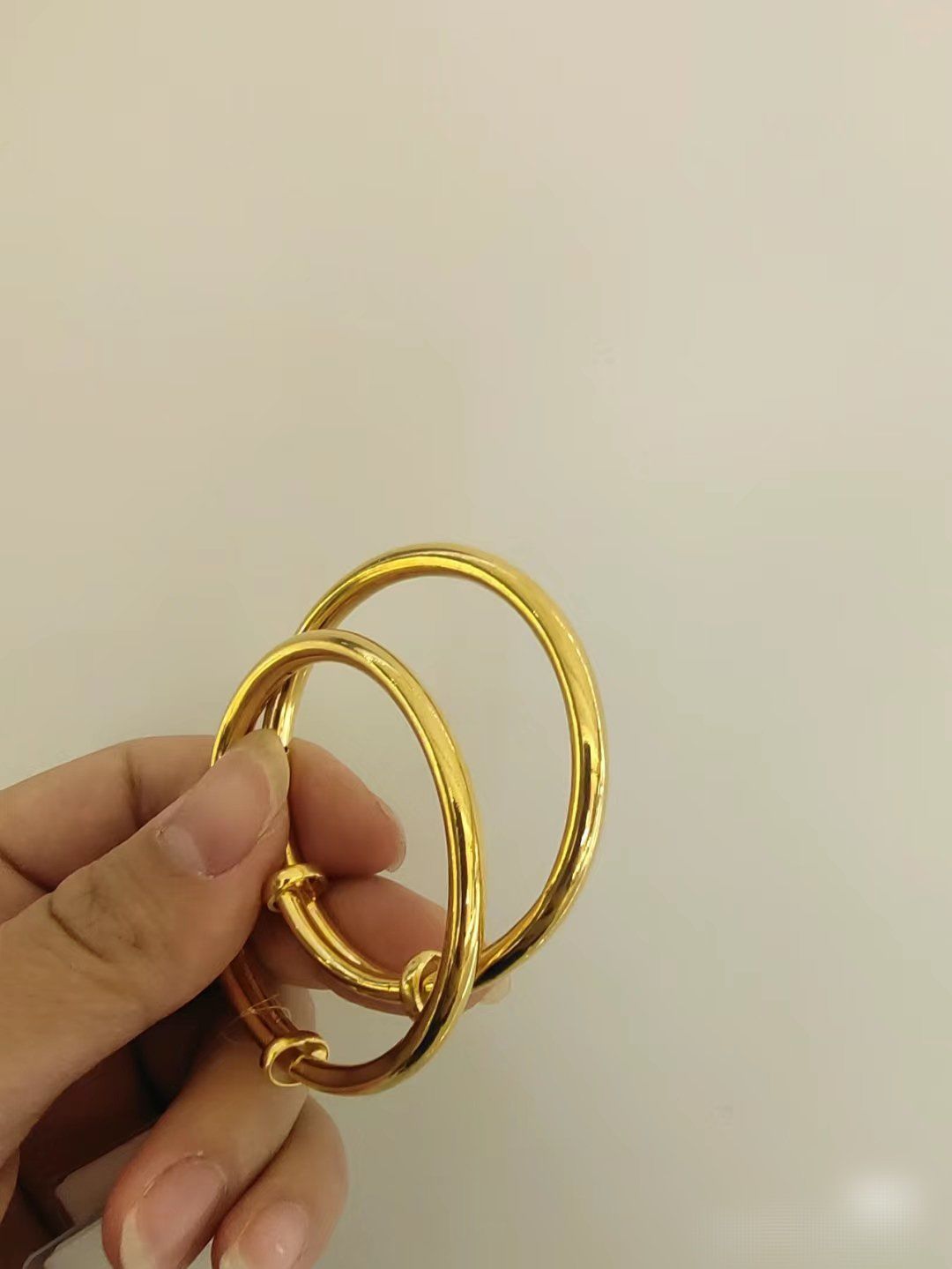 宝宝黄金手镯,来个一对哈!