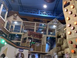 点击看大图 -卡通尼·Safari非洲探索乐园·生日会(金桥国际商业广场店)