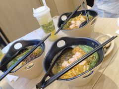 -桂在香知桂林米粉(红博中央公园店)