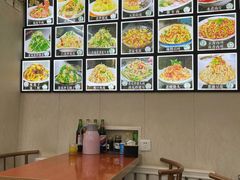 -锅贴王海鲜小馆