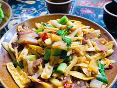 -苗湘食府(十年店)