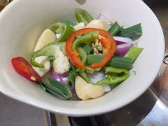 -锅飘飘·东北铁锅炖(雨花客厅店)