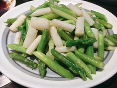 芦笋炒藕带-上名堂·鱼头好吃(体育场路店)