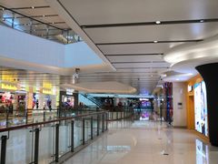 -王府井百货熙地港店