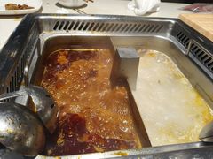 -海底捞火锅鲜切牛肉主题店(长寿路店)