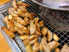-肉甲韩国木炭烤肉(新壹街1店)