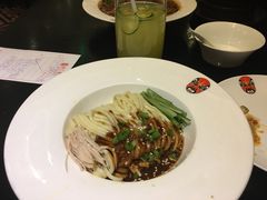 -俏江南(中山路先天下广场店)