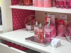 -Victoria's Secret(杭州湖滨银泰in77店)