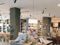 -魔方城市书房(中街益田店)