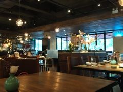 大堂-Carbon莫卡哆·意大利复古集市餐厅(杭州大厦店)
