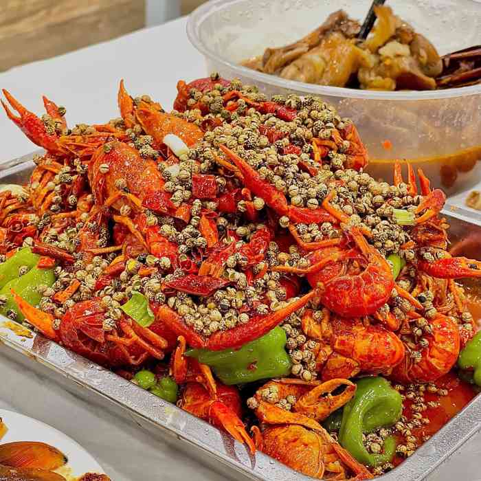 郭呆龙虾馆(宁国路店)-"看点评达人@合肥西皮 的推荐!解锁郭呆!