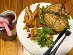 北欧牛肉汉堡-Idag Cafe 一道咖啡(苹果社区店)