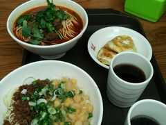 -秦云老太婆摊摊面(全国总店)