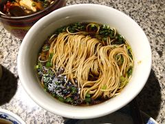 老牌阳春面-南京大牌档(香港广场店)