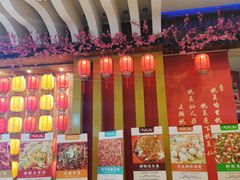 -思博半步颠小酒馆(梦时代店)