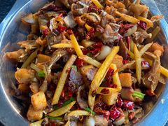 干锅牛蛙-馋嘴蛙火锅