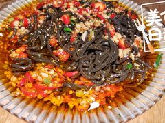 酸辣蕨根粉-谢蟹浓·肉蟹煲(新奥店)
