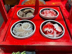 -谭鸭血老火锅(七宝万科广场店)