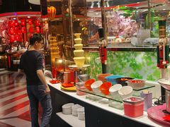 -四海一家自助餐(益田假日广场店)