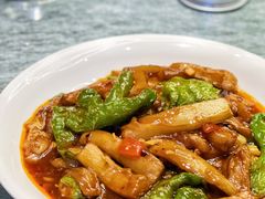 -俭寨大盘鸡·手抓肉·烧烤新疆菜(乌苏路店)