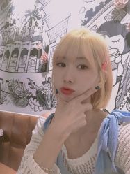 -BULB STUDIO 巴柏明星发型工作室