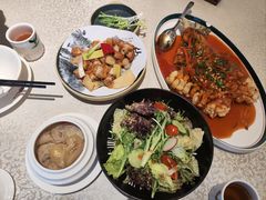 -老莞家私房菜-超级鱼头佛跳墙