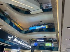 -宝龙城(杭州滨江店)