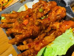 无骨鸡爪米糕铲-冰川冷面·延边菜·炭烤串(观前店)