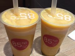 -85度C(生甜甜圈研究工坊·上海平凉店)