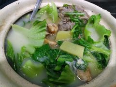 -强记湛江鸡饭店·二十七年老字号(拱北店)